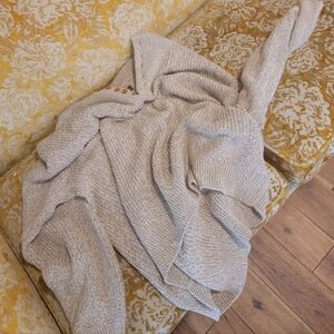 cabela's cream knitted sweater